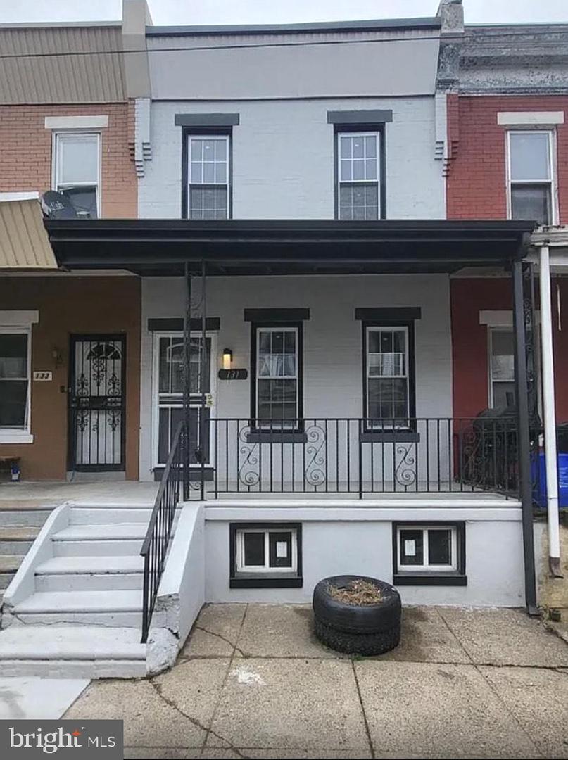 131 N Hobart St