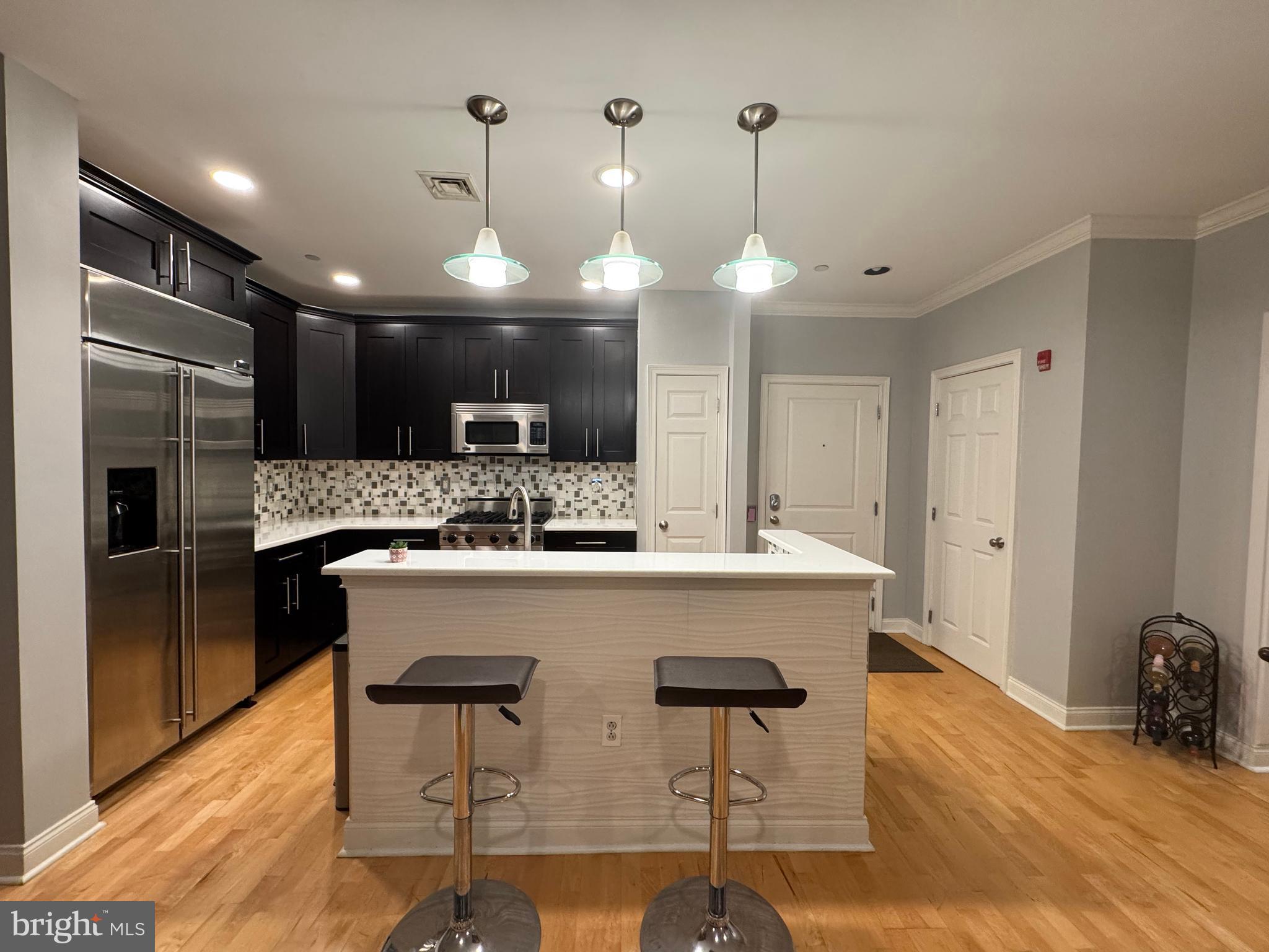 500 Admirals Way #101