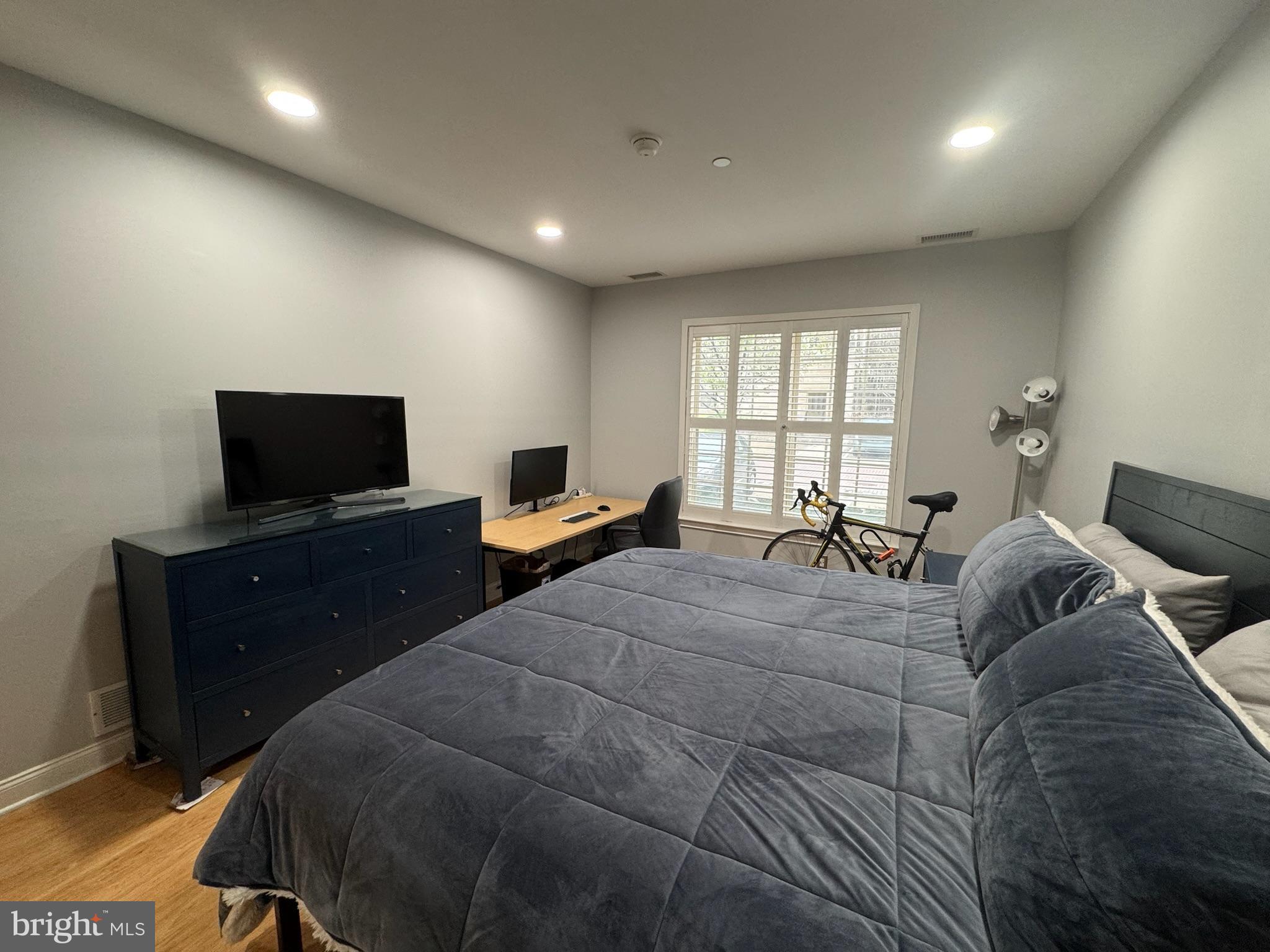 500 Admirals Way #101