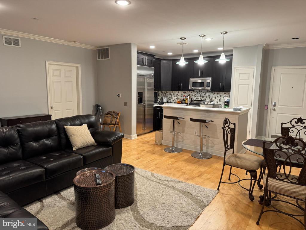 500 Admirals Way #101