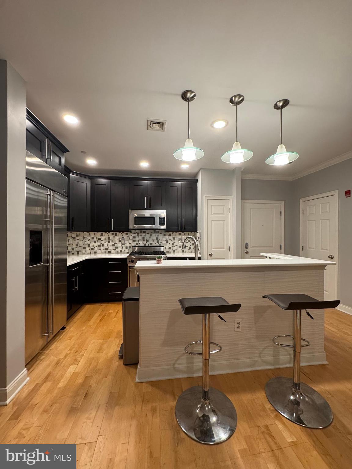 500 Admirals Way #101