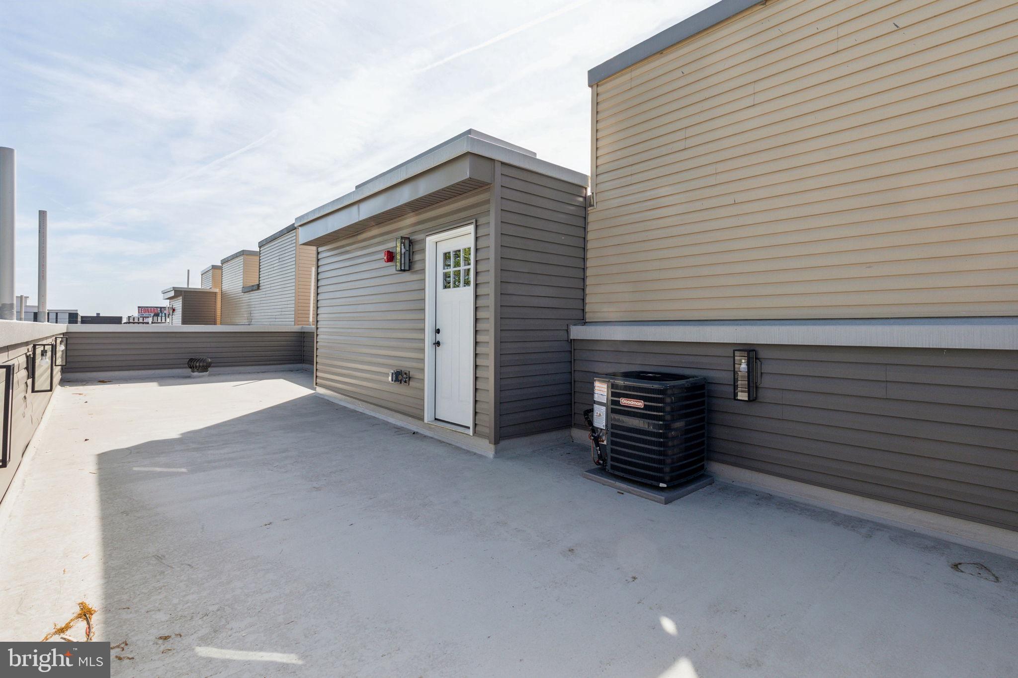 1214 E Susquehanna Ave #4