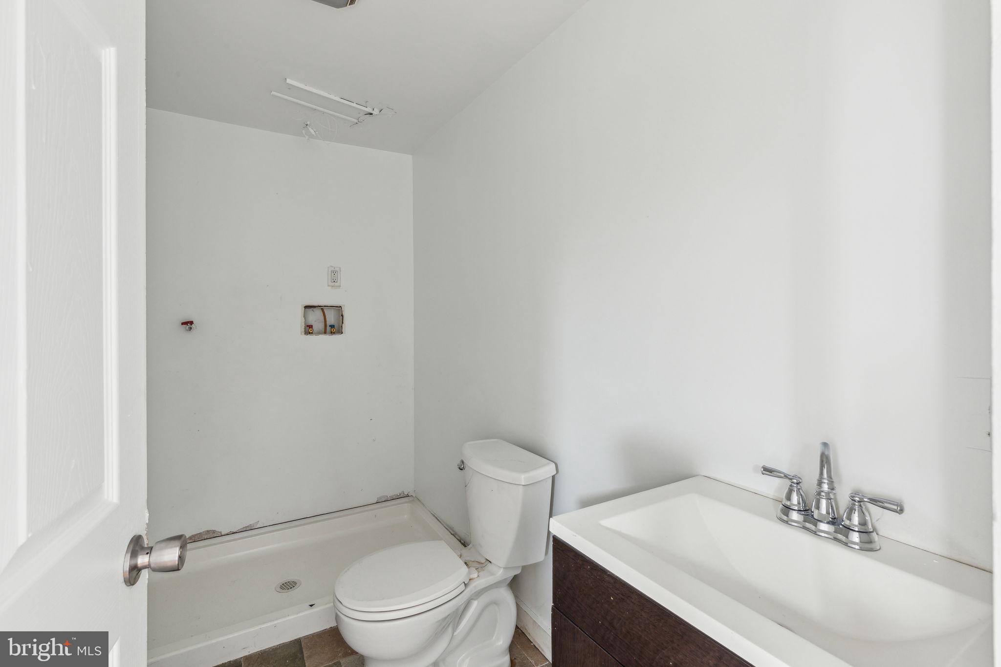 3485 Collins St #108