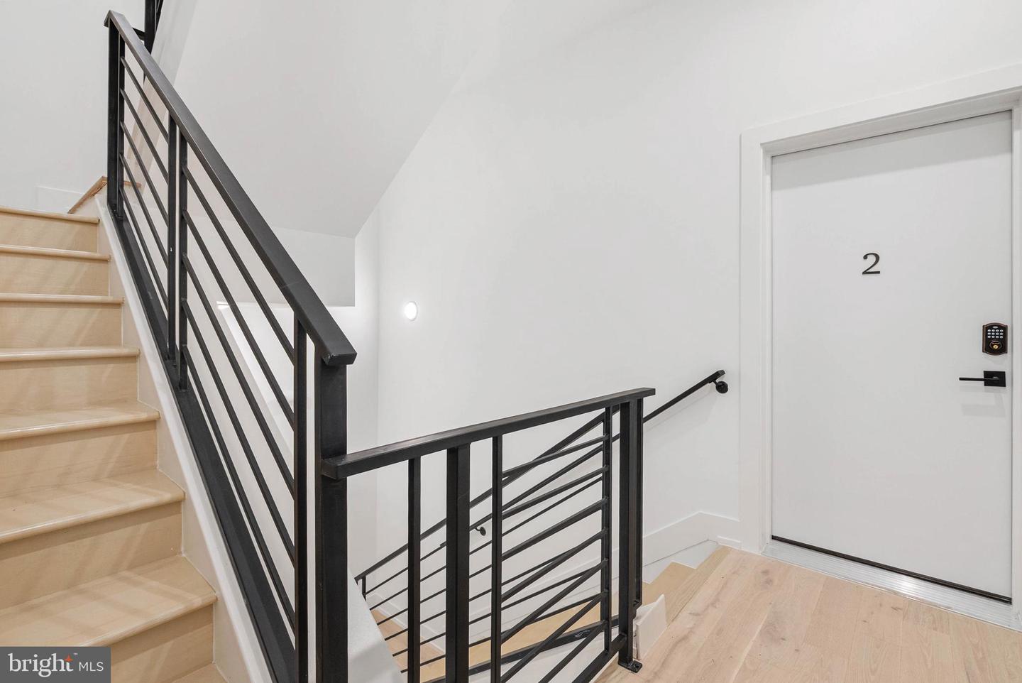 1338 N Franklin St #2