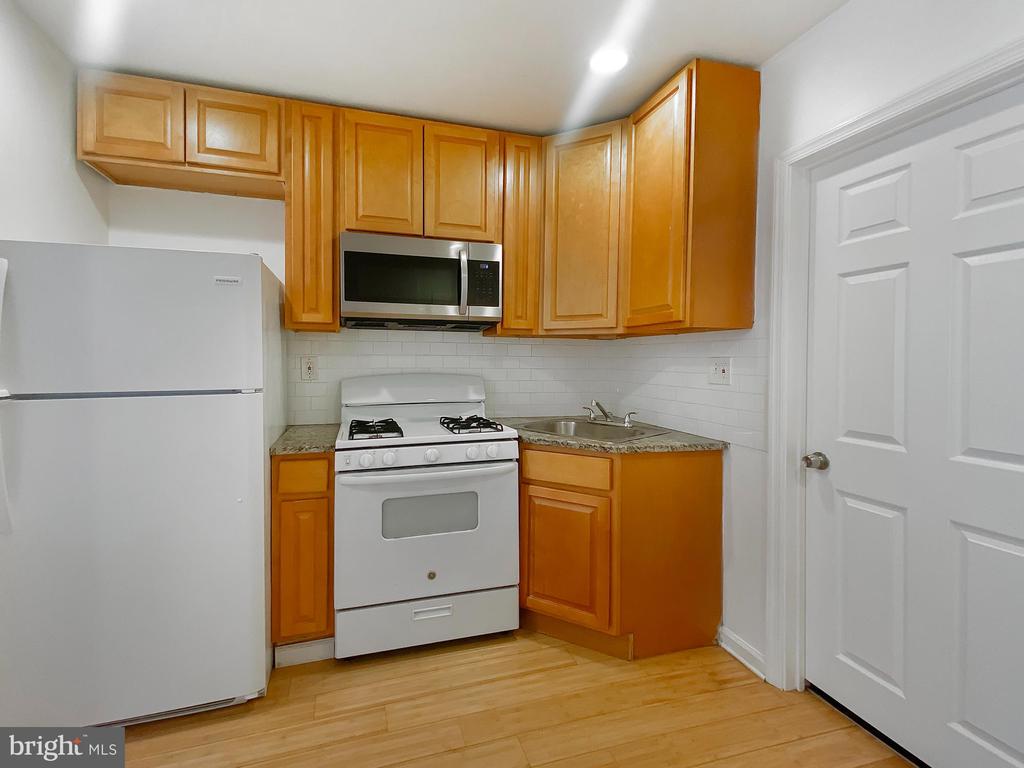 110 N 51ST ST #4
