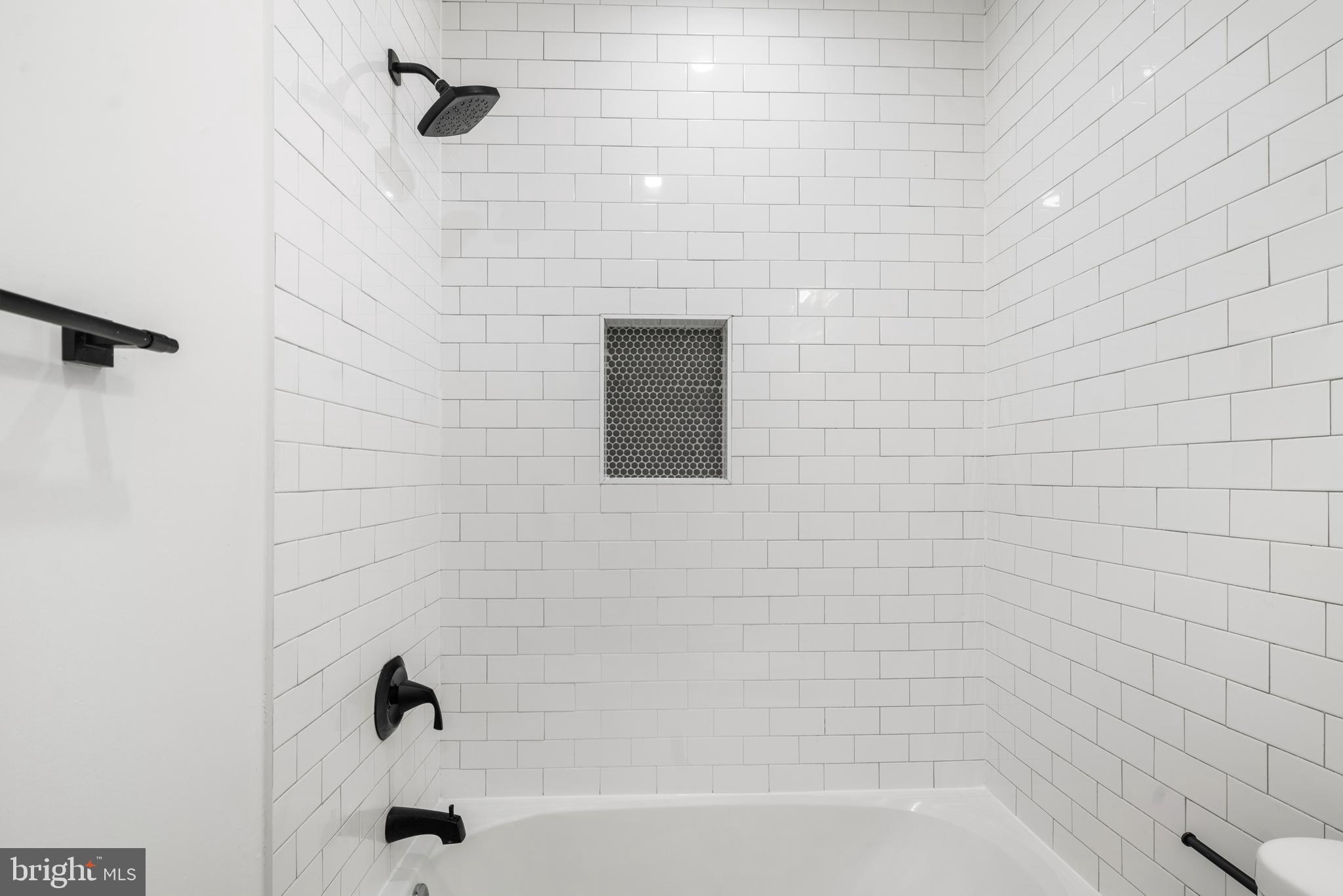 1949 N 32ND ST #UNIT 1