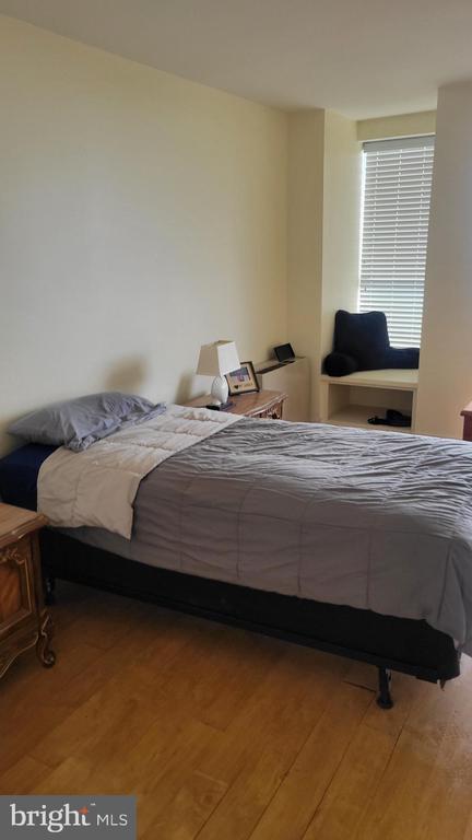 224-30 W. Rittenhouse #1108