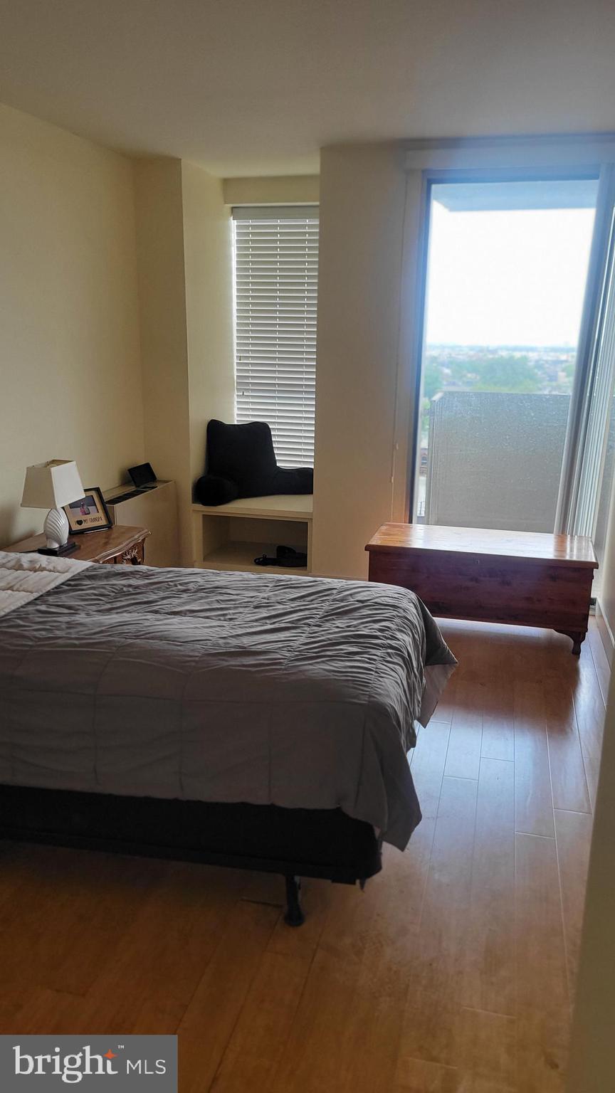 224-30 W. Rittenhouse #1108