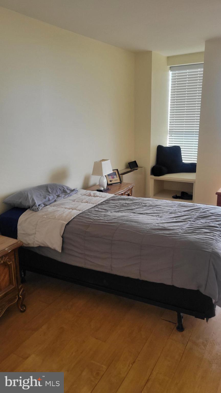 224-30 W. Rittenhouse #1108