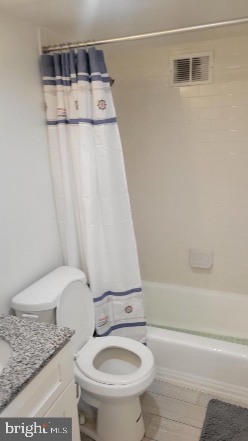 224-30 W. Rittenhouse #1108