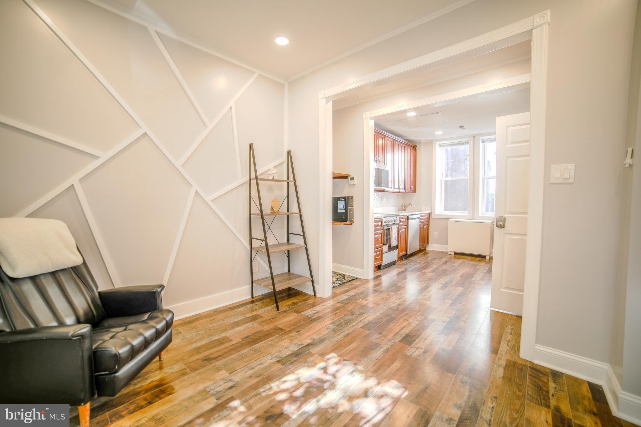 628 S Clifton