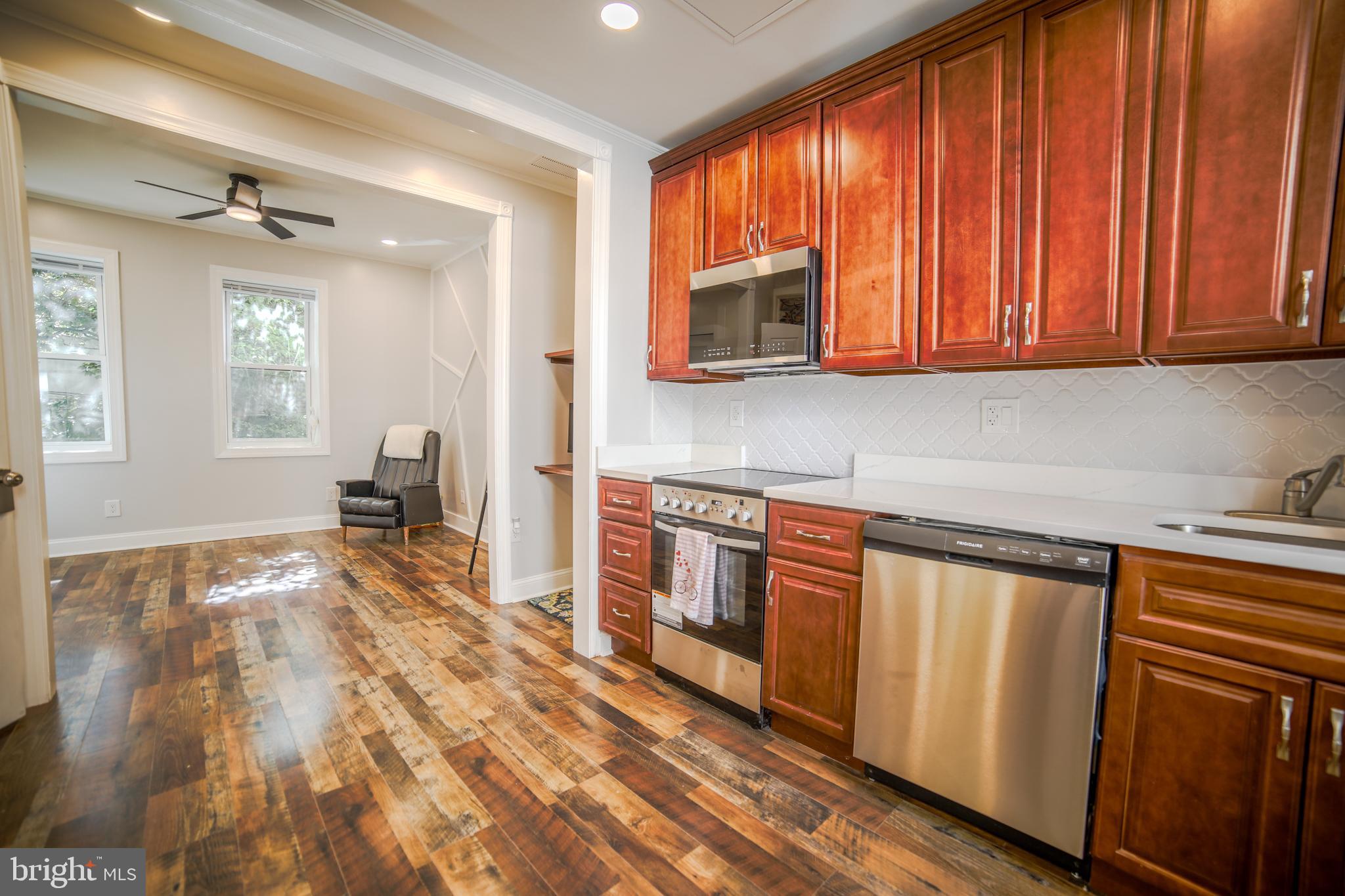 628 S Clifton