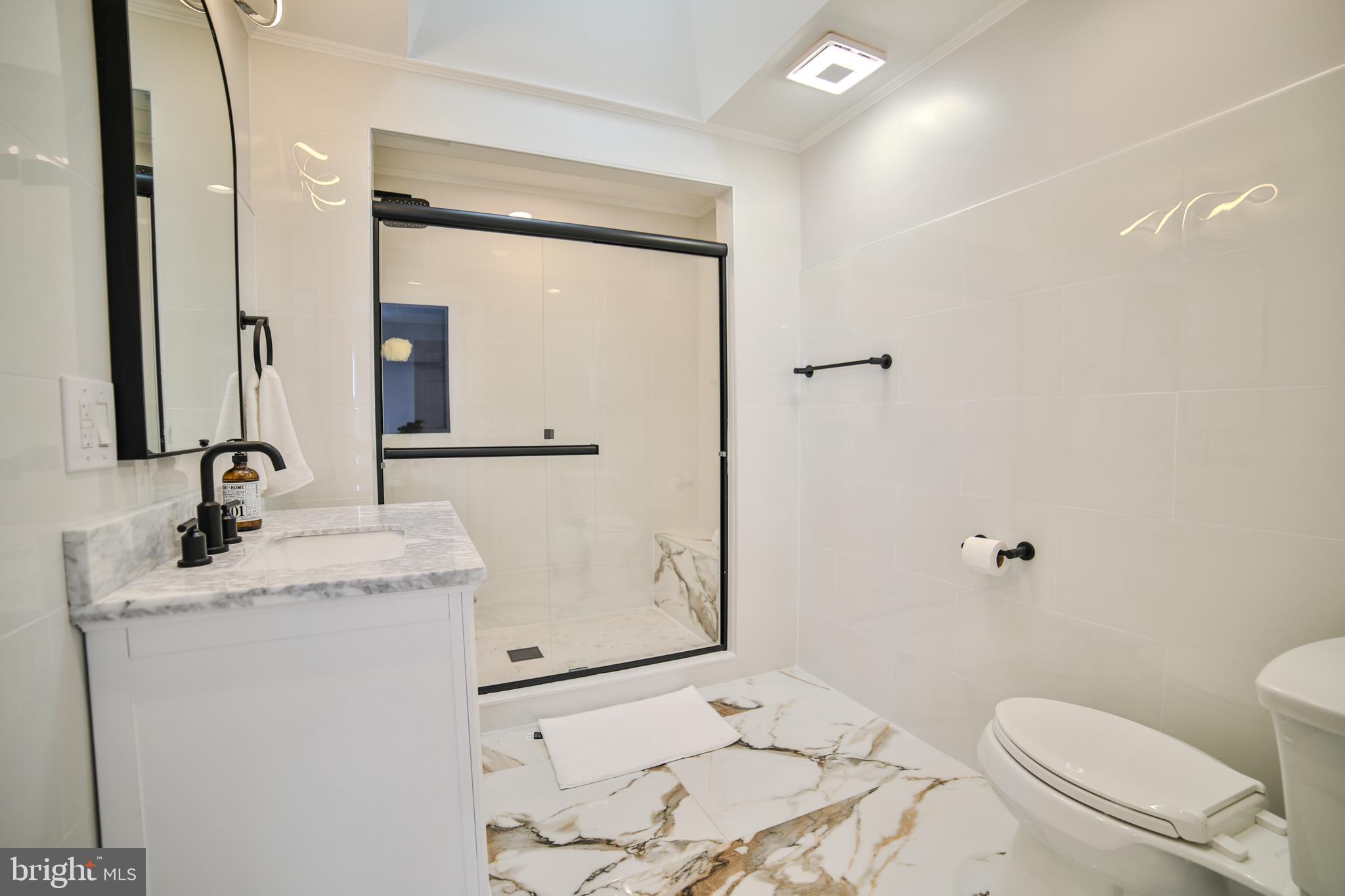 628 S Clifton