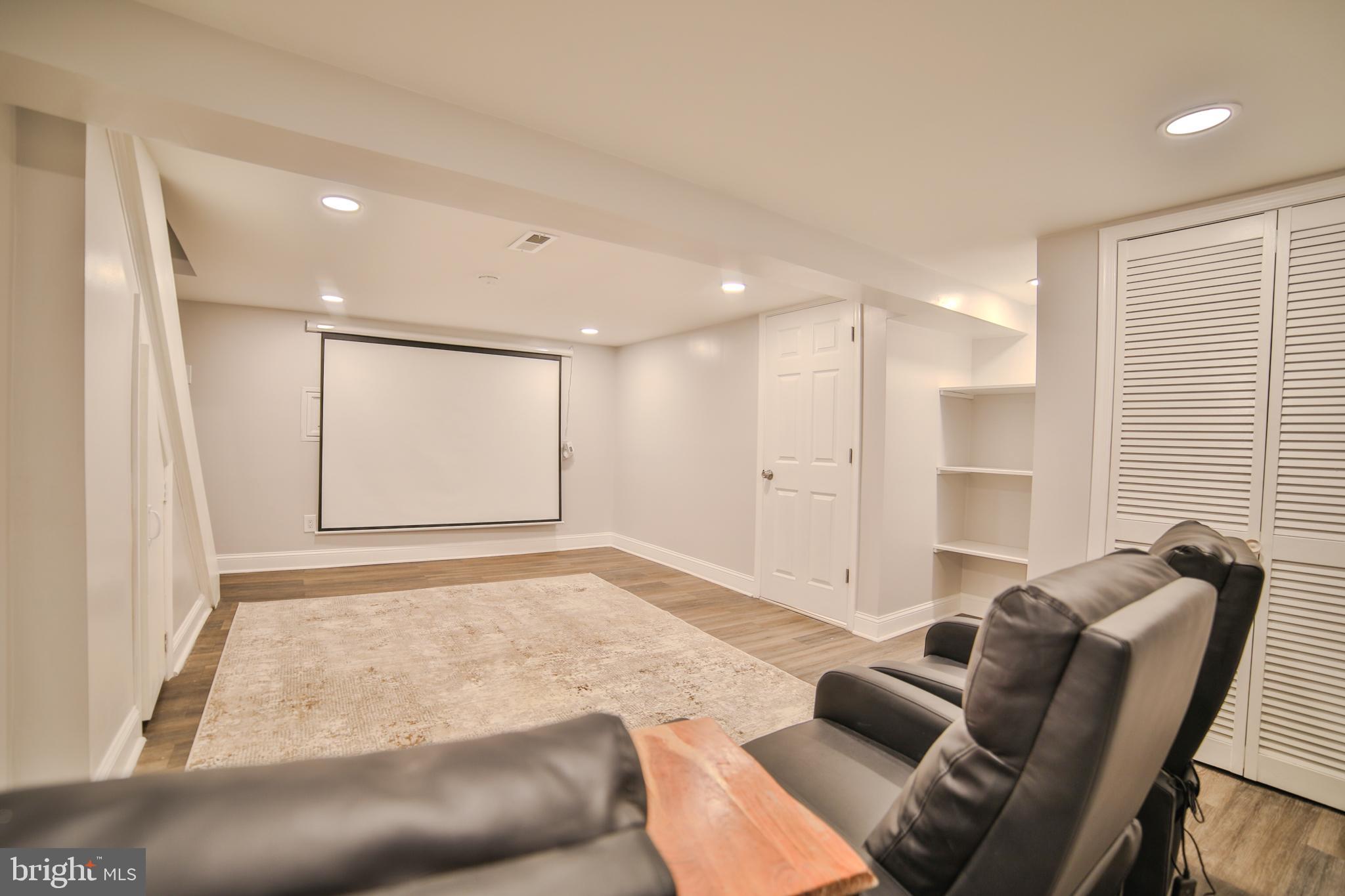 628 S Clifton