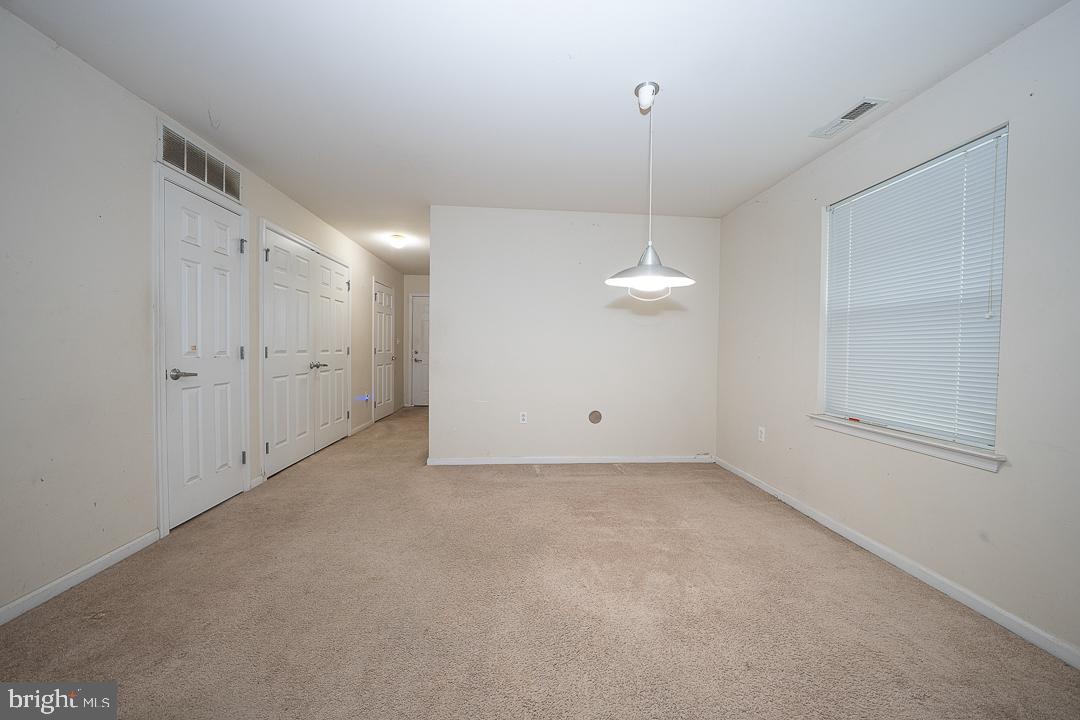 3724 Merrick Rd