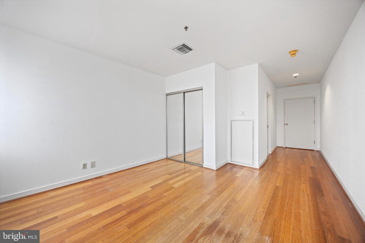 1100 Vine St #1209