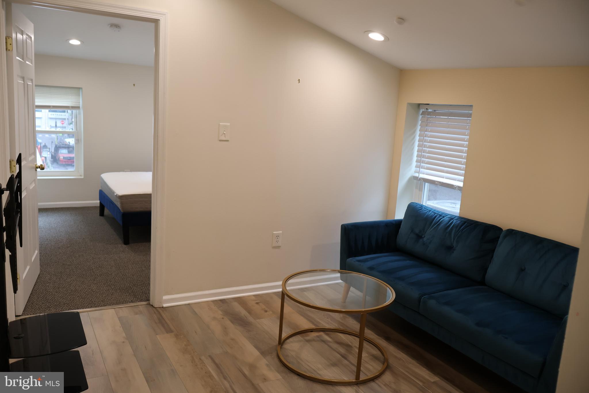 33 S 19TH ST #3RD FLOOR