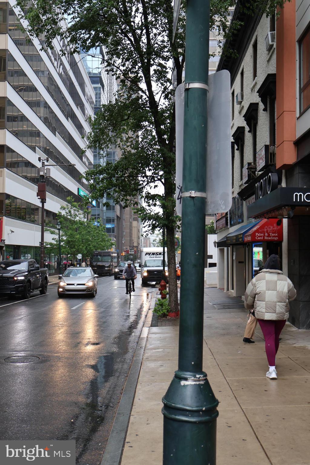 33 S 19TH ST #3RD FLOOR