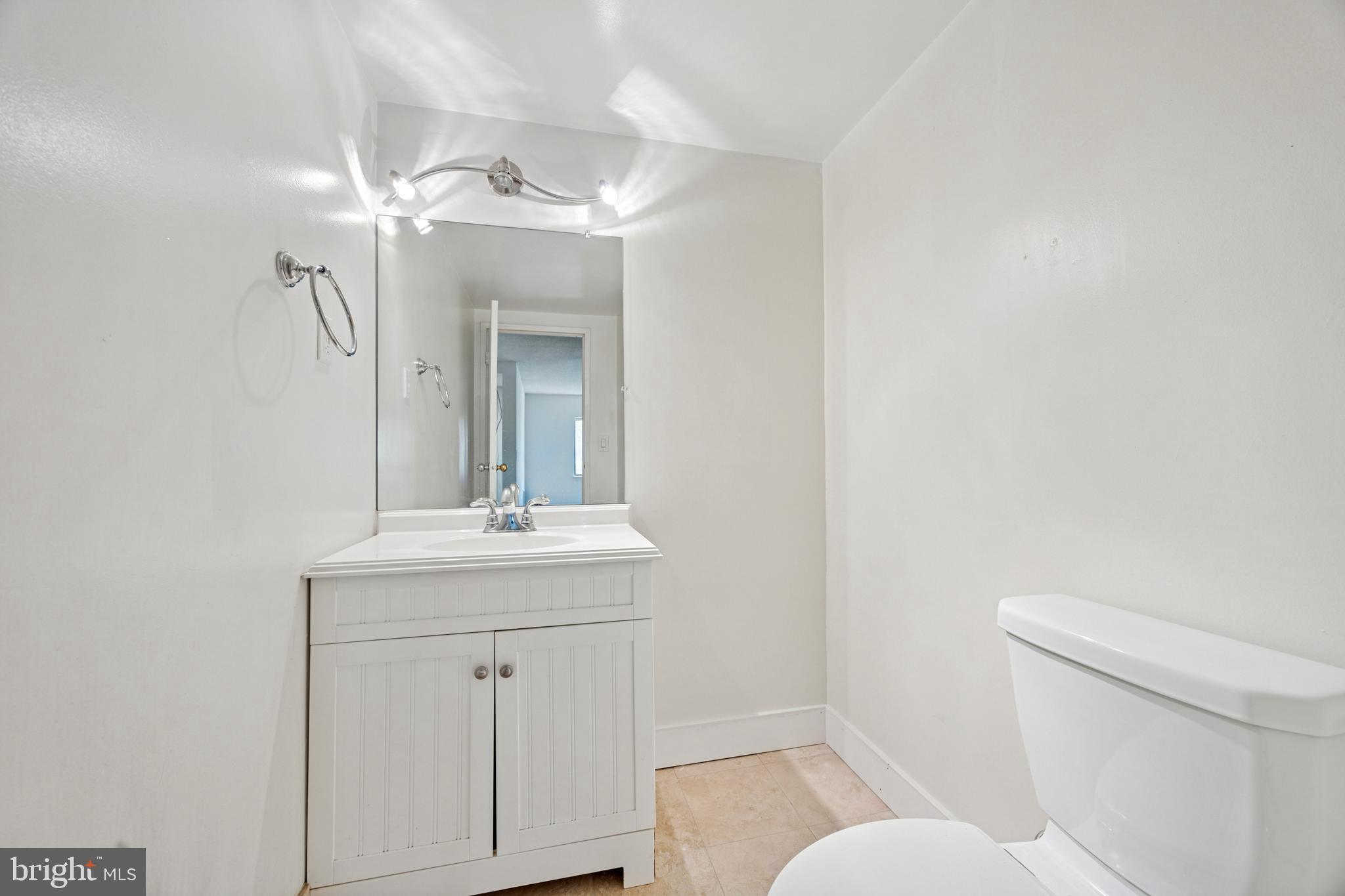 200-10 Lombard St #Gu12