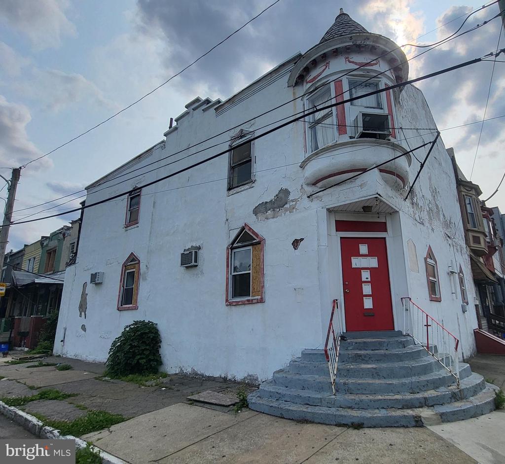 3224-26 W York St