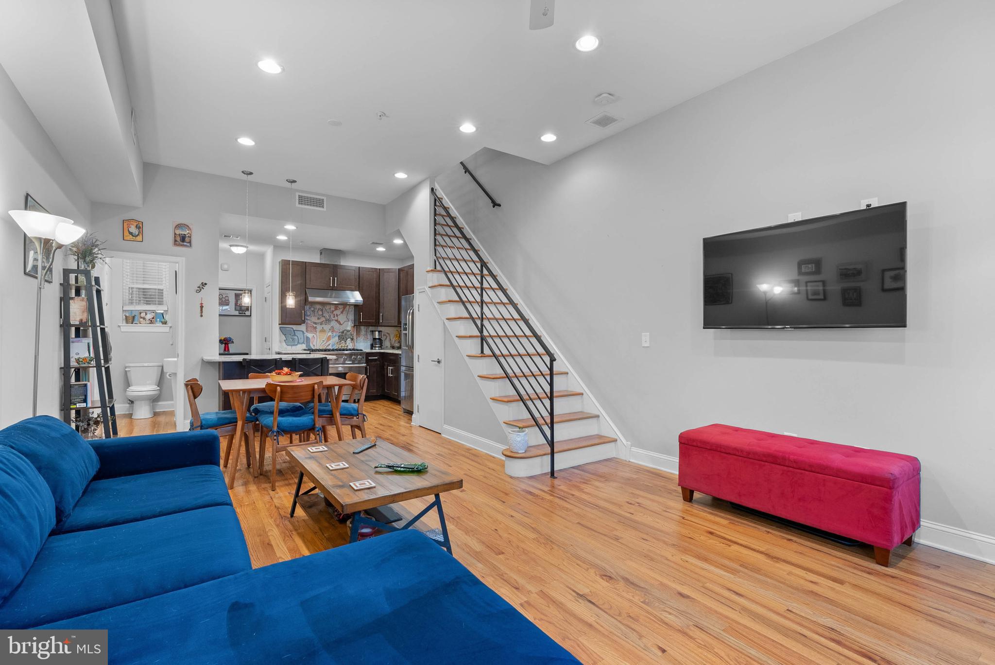 1138 Emily St
