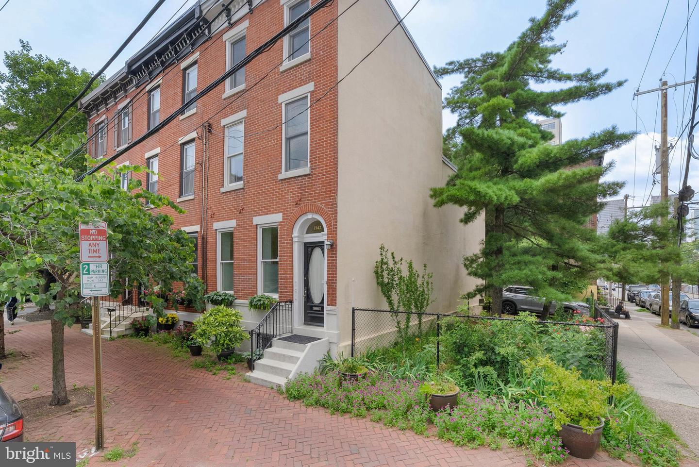 1942-44 Hamilton St