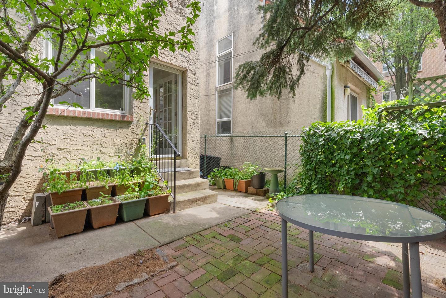 1942-44 Hamilton St