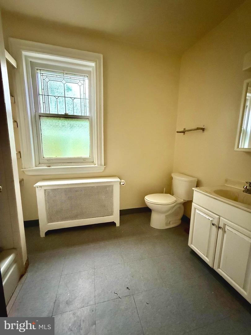 4216 BALTIMORE AVE #2