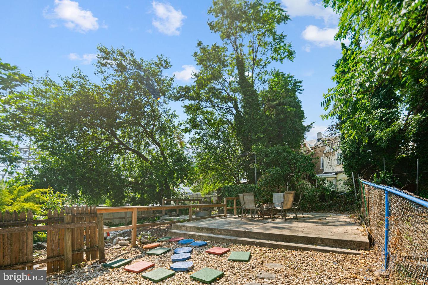 126 GRAPE ST
