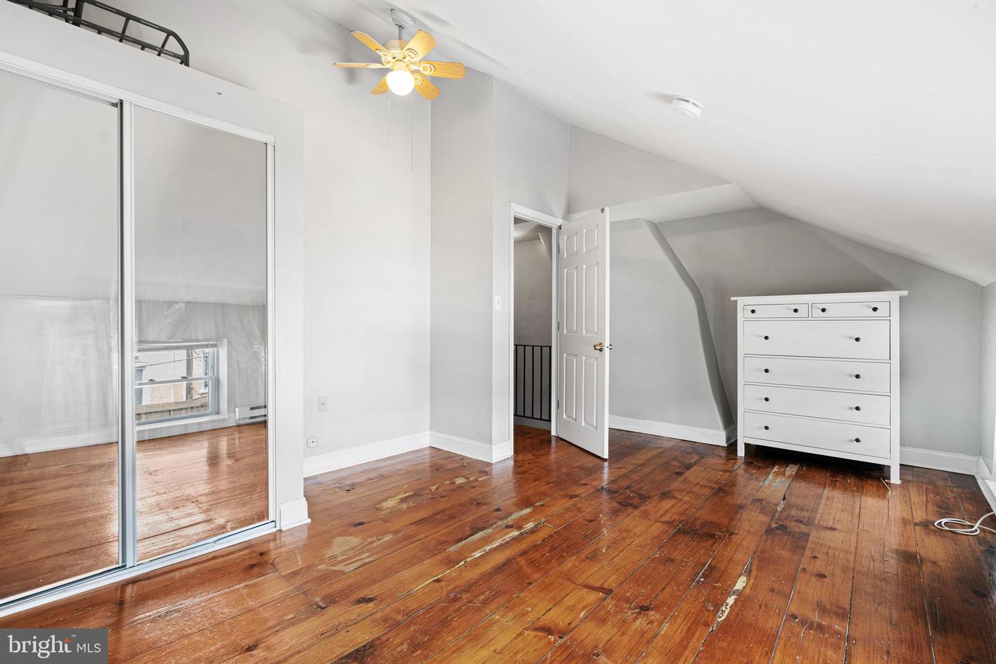 126 GRAPE ST