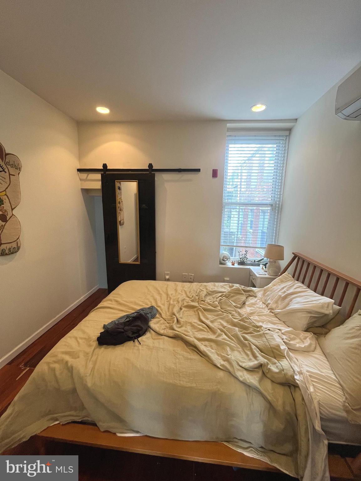 1732 Mount Vernon St