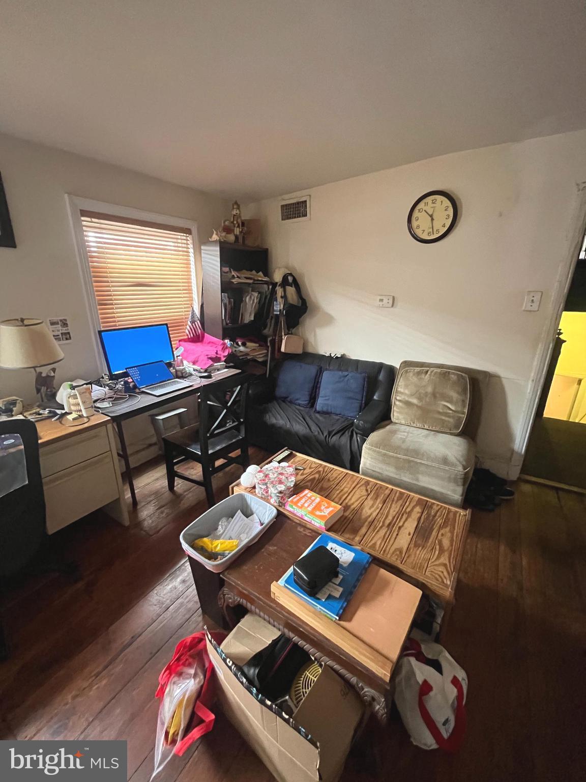 1732 Mount Vernon St