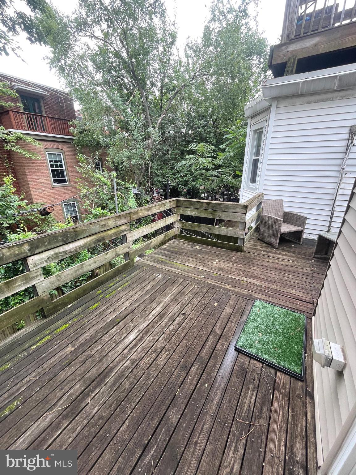 1732 Mount Vernon St