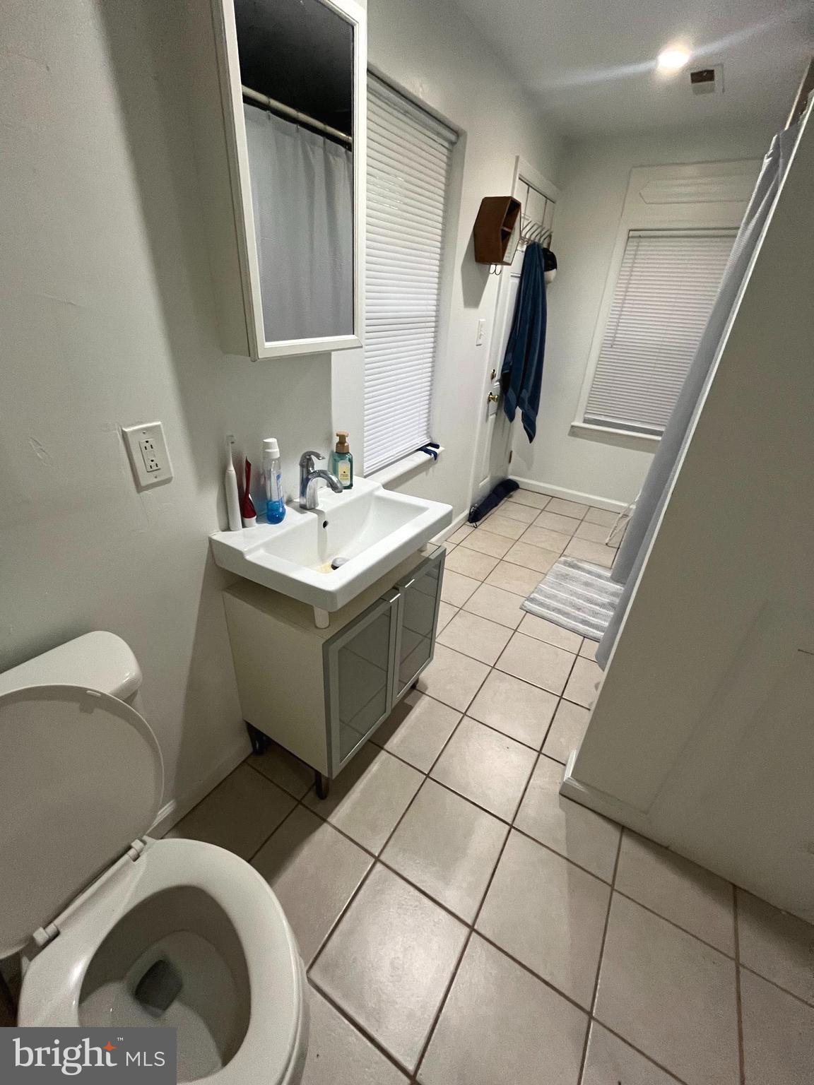 1732 Mount Vernon St