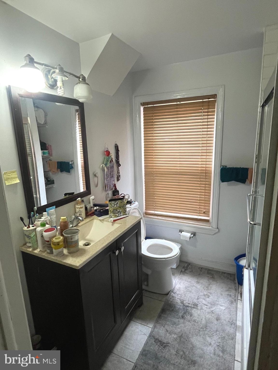 1732 Mount Vernon St