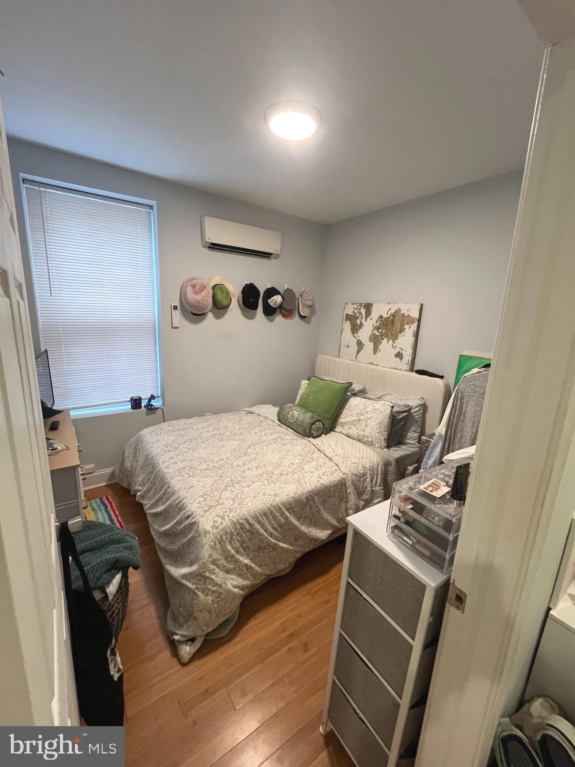 1732 Mount Vernon St