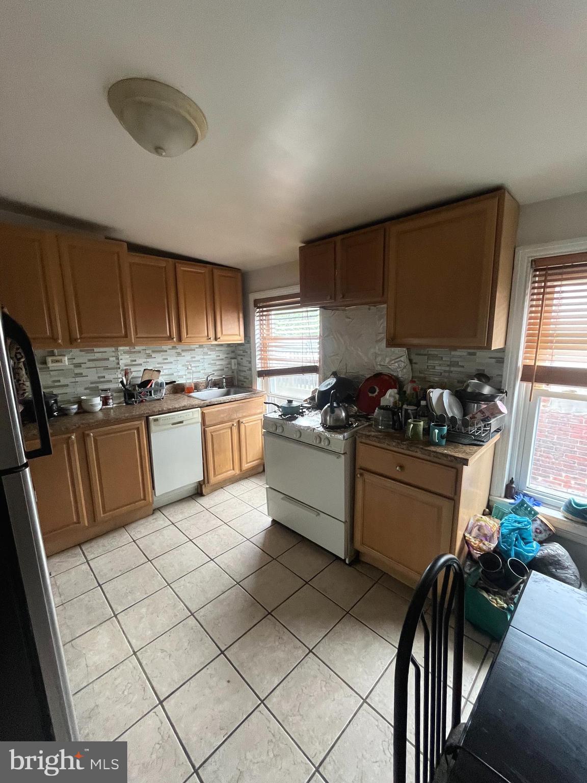 1732 Mount Vernon St