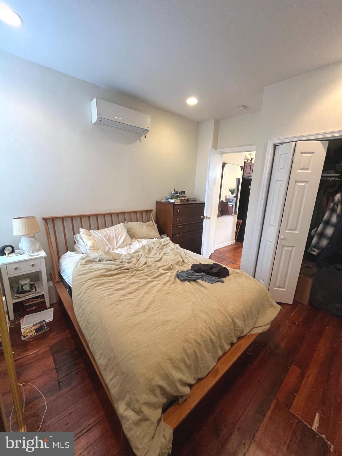 1732 Mount Vernon St