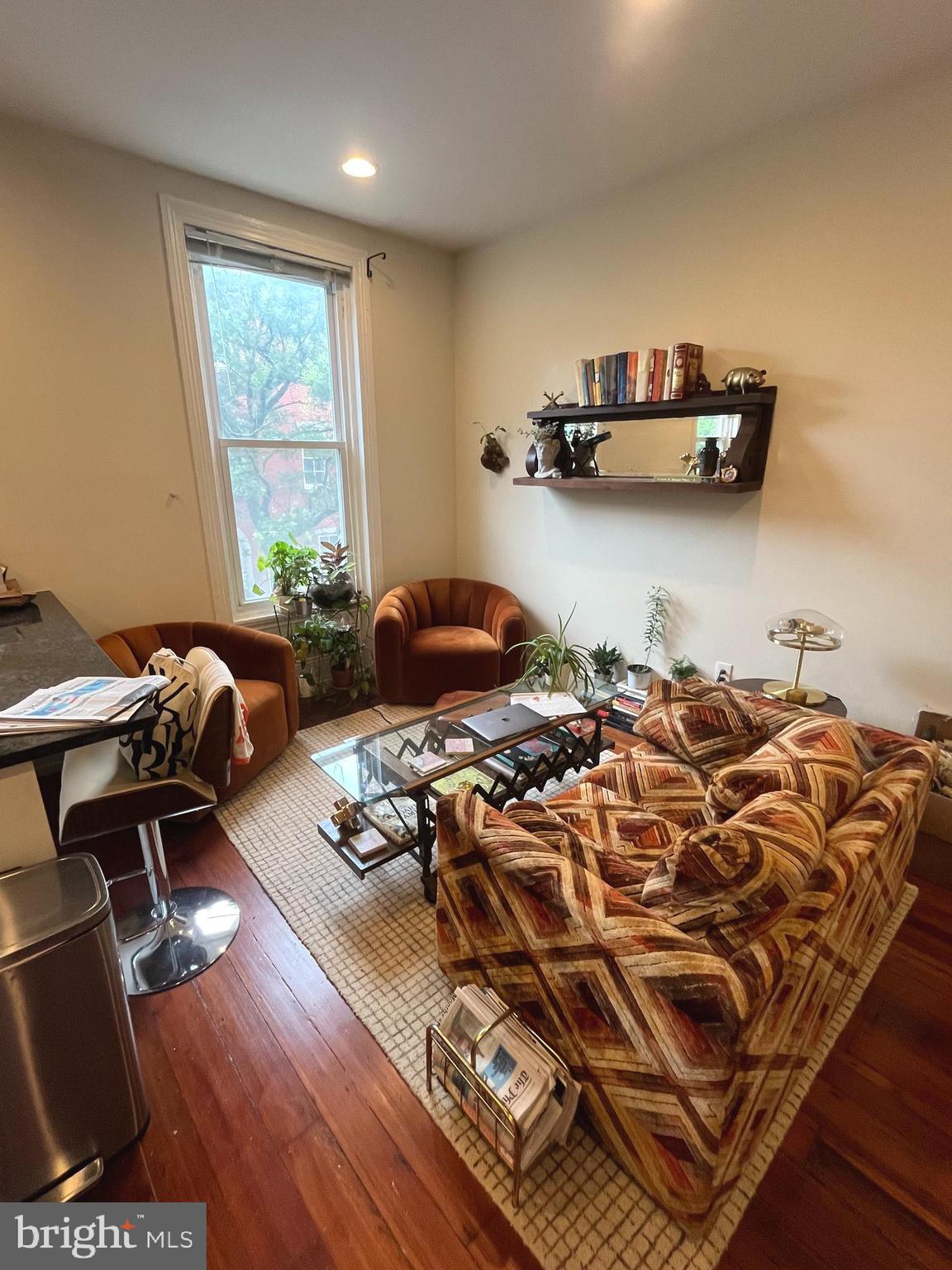 1732 Mount Vernon St