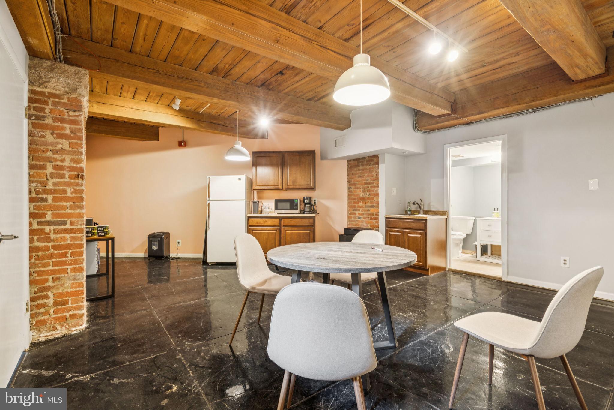 115-19 Cuthbert St #B