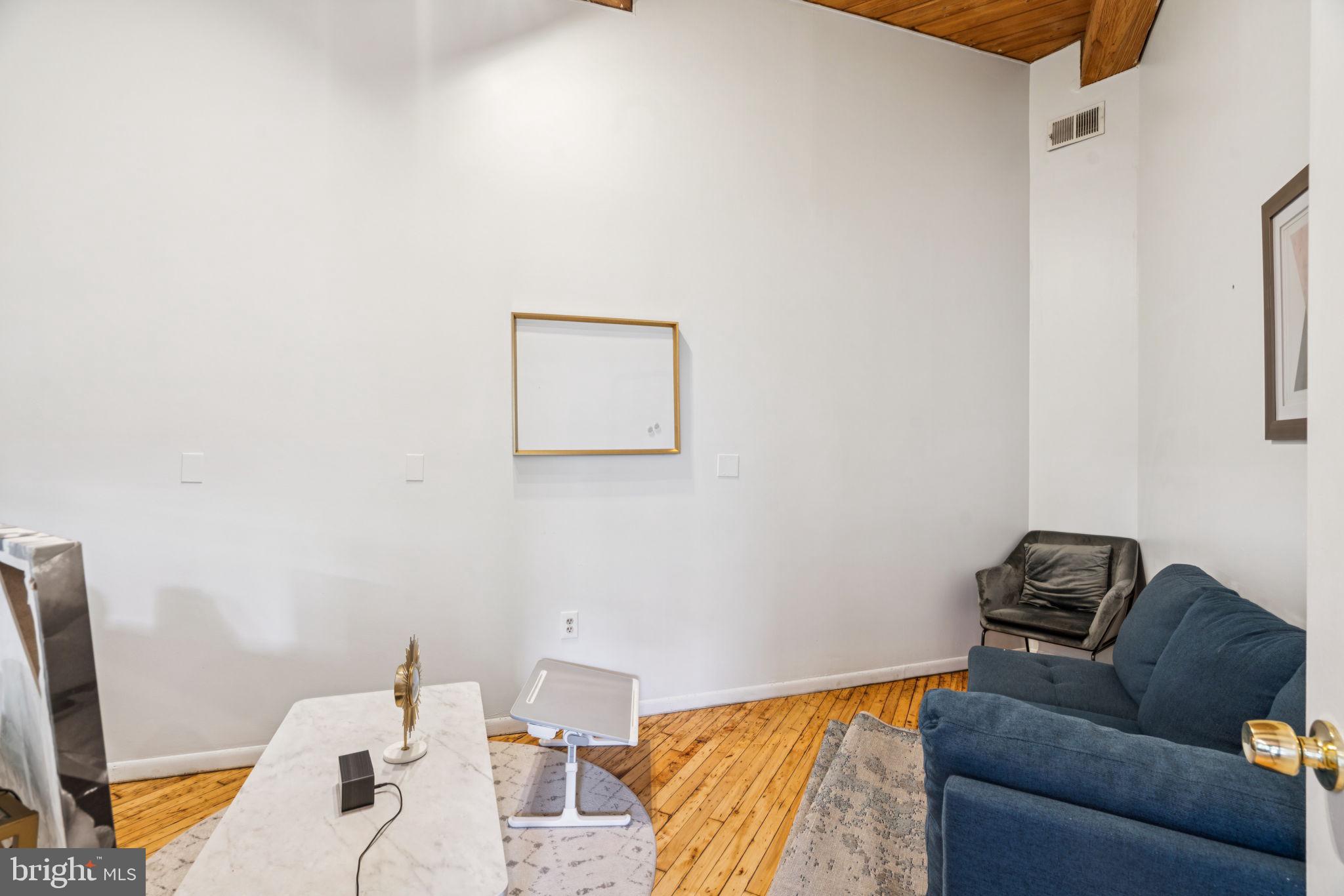 115-19 Cuthbert St #B