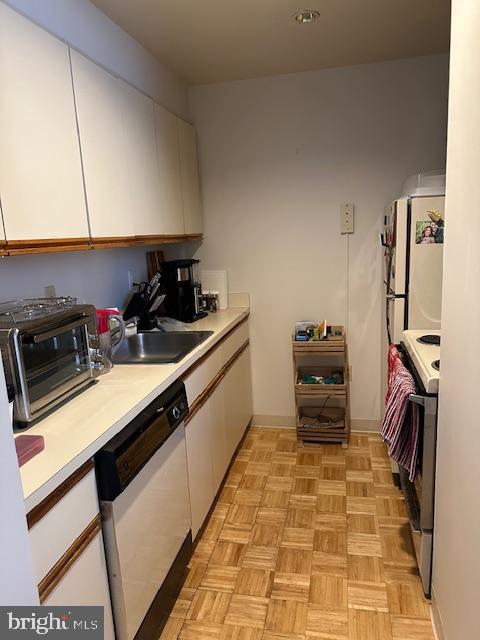 315 NEW ST #711