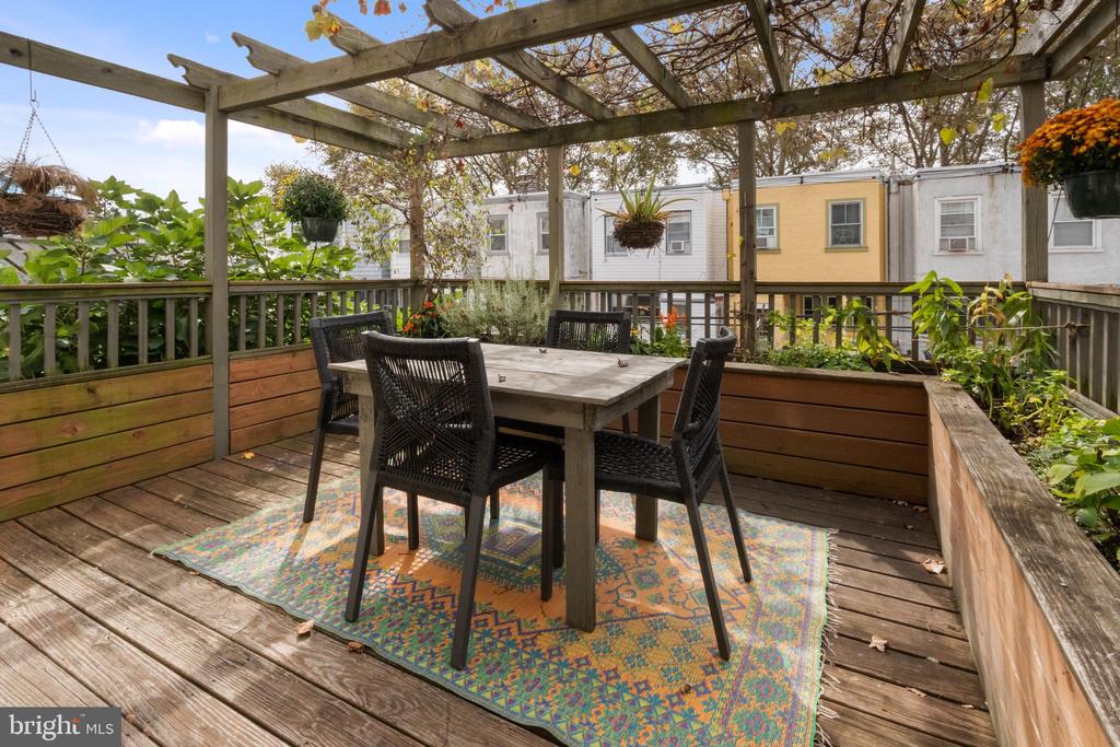 3426 OSMOND STREET