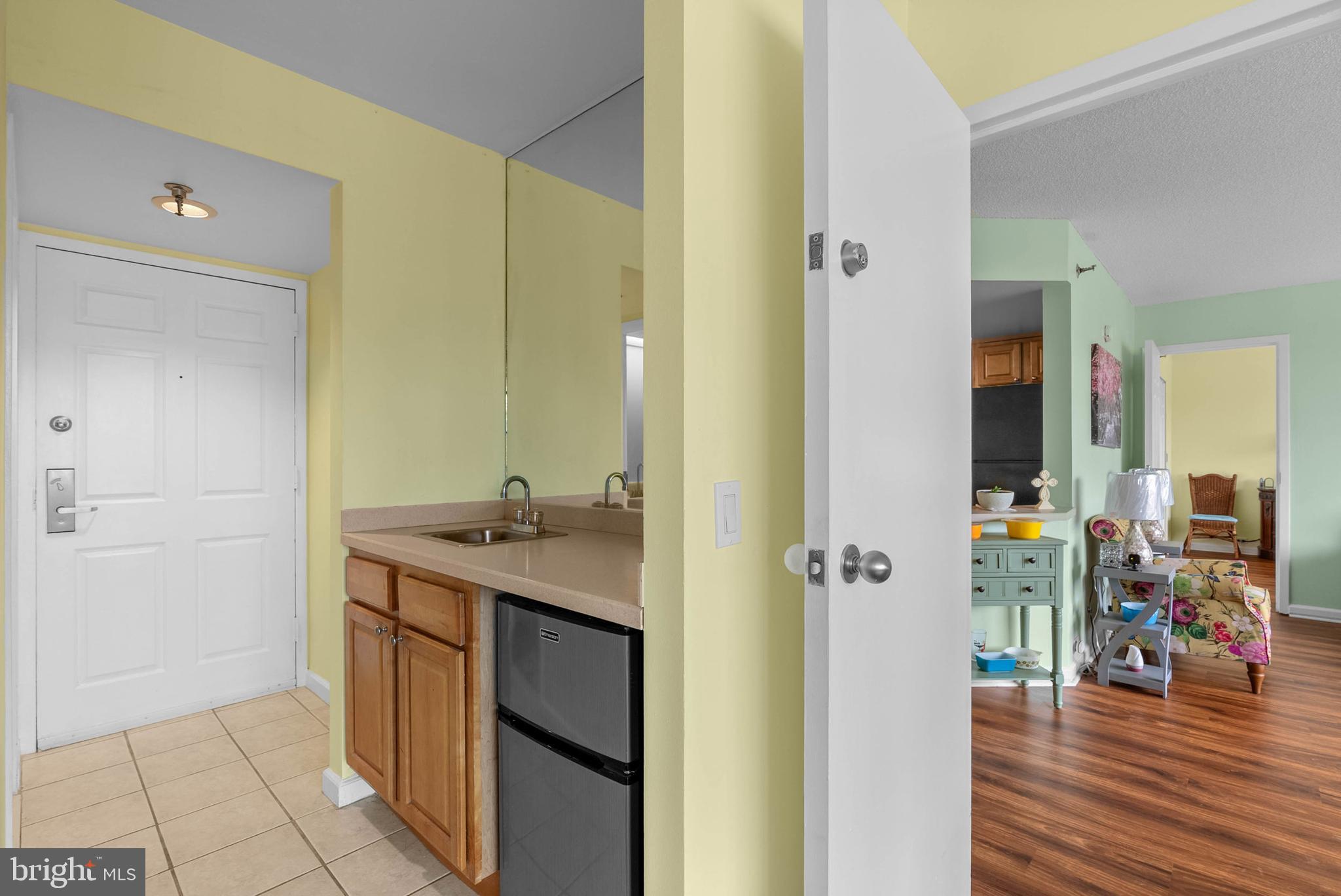 2001 Hamilton St #507