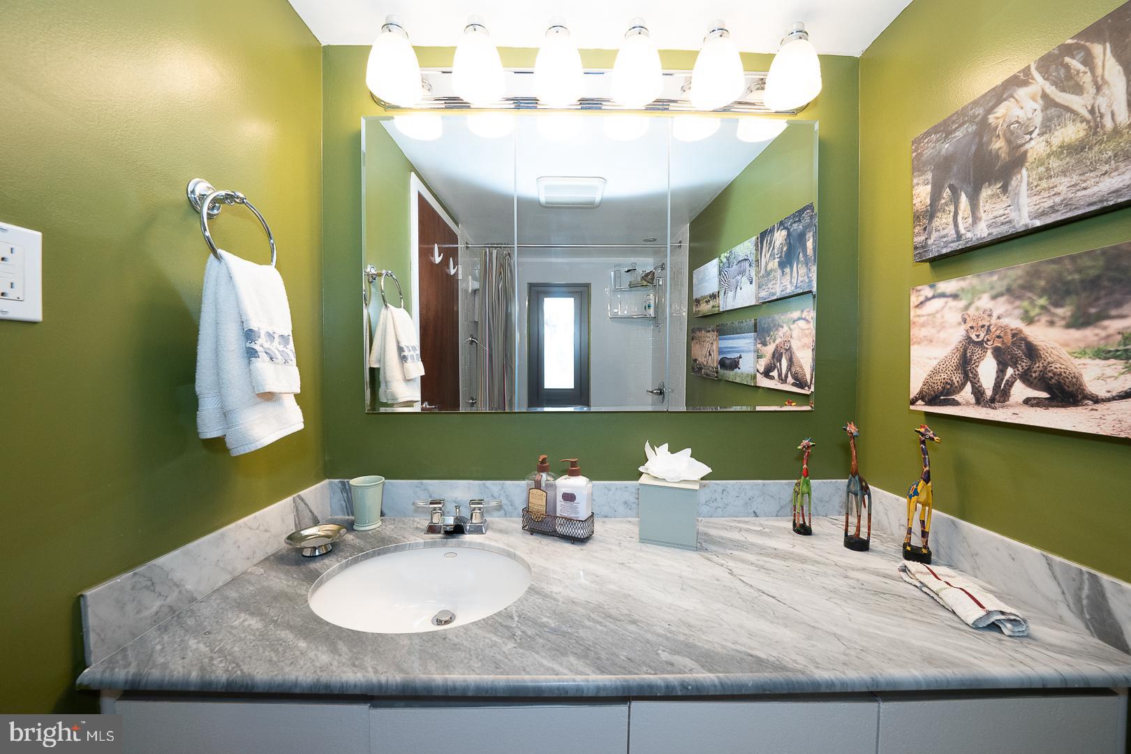 1901 John F Kennedy Blvd #2404