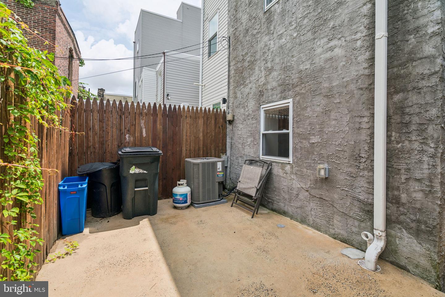 1915 FERNON ST