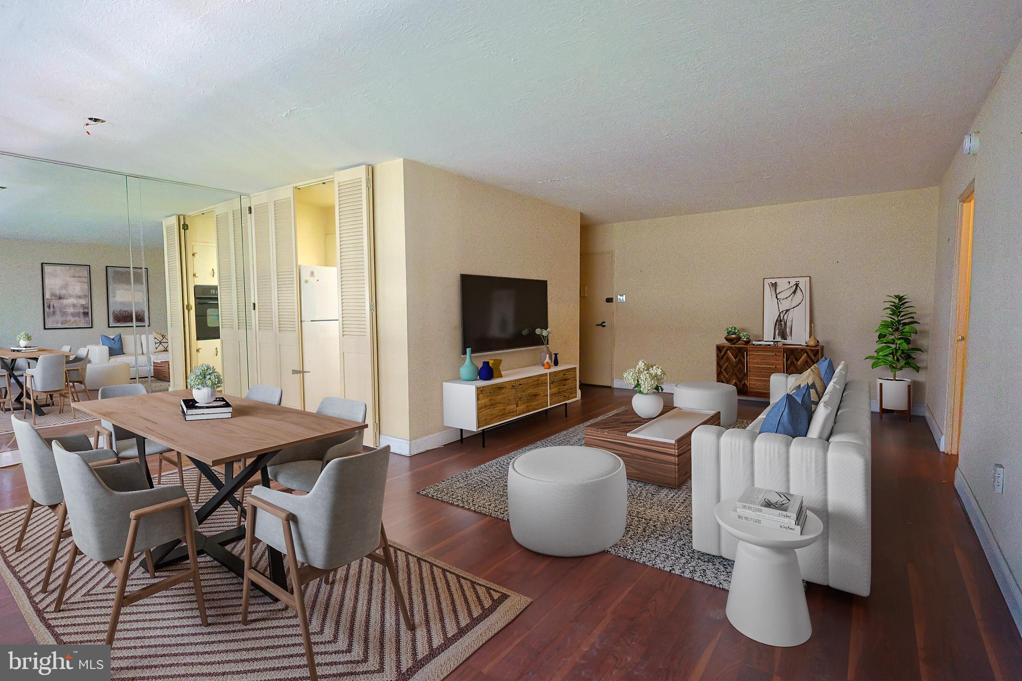 1900 John F Kennedy Blvd #719