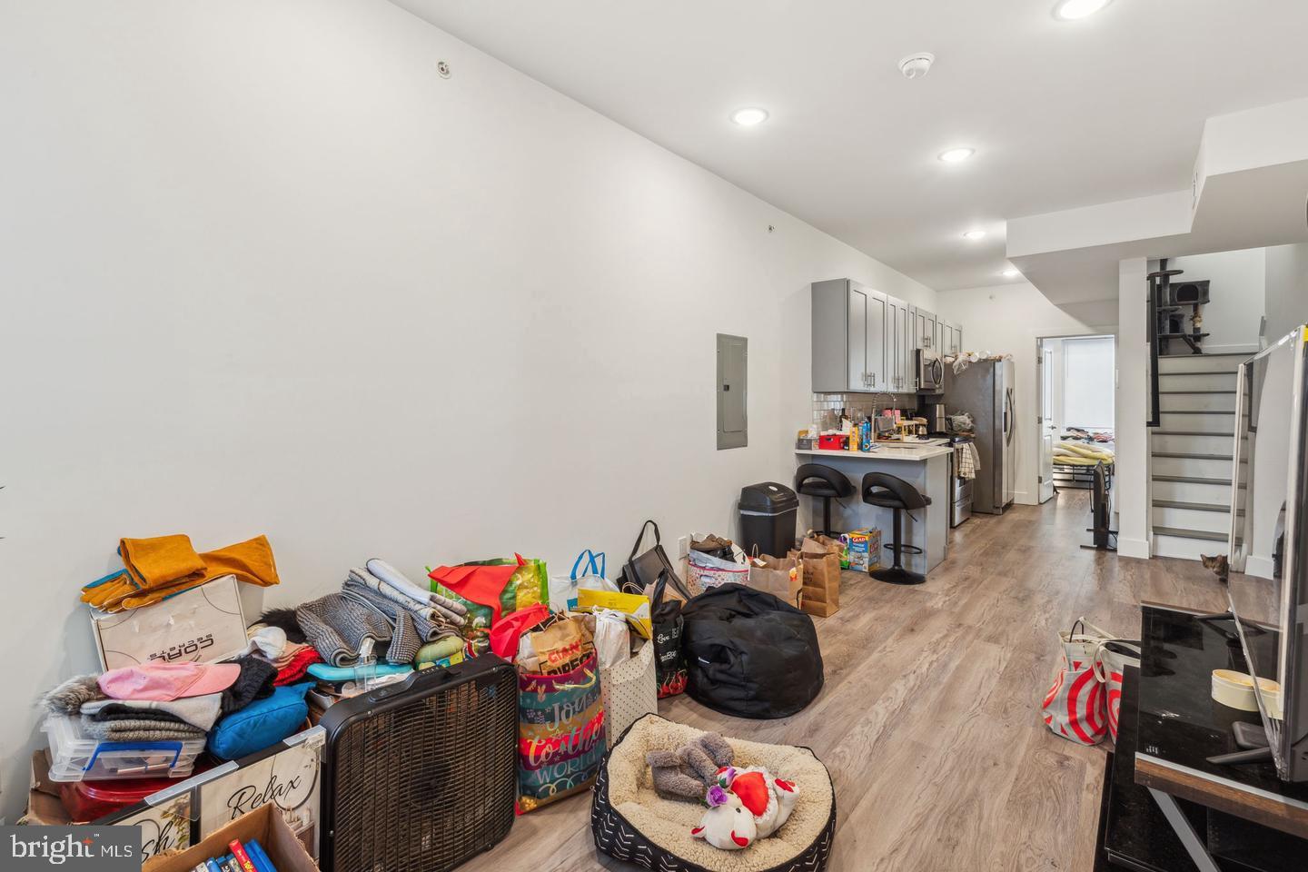 1709 Snyder Ave