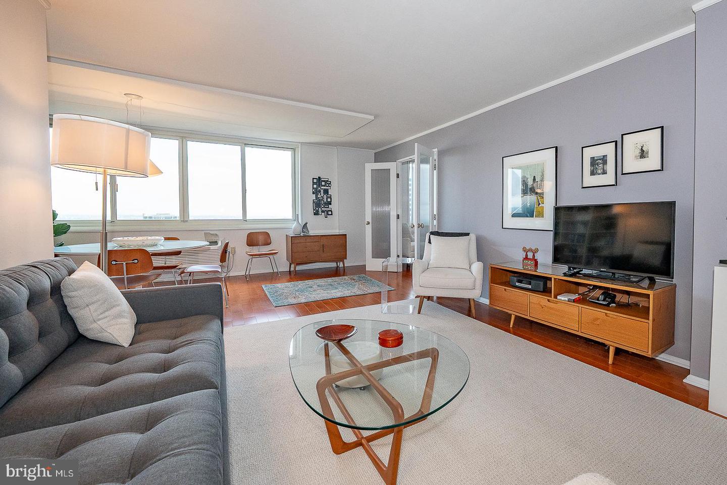1901 John F Kennedy Blvd #2901