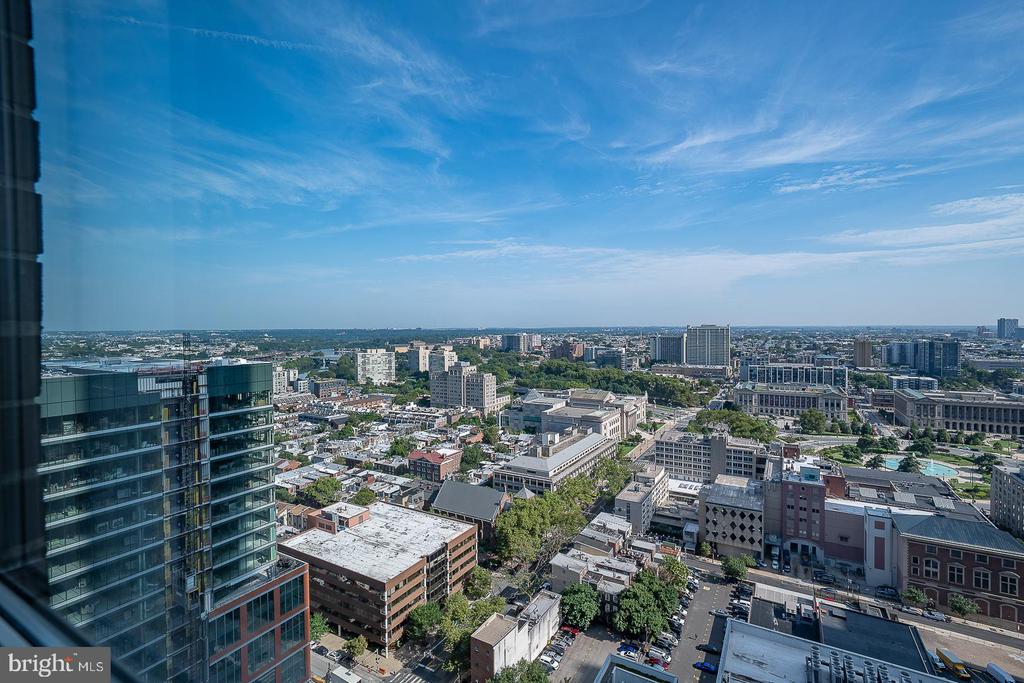1901 John F Kennedy Blvd #2901